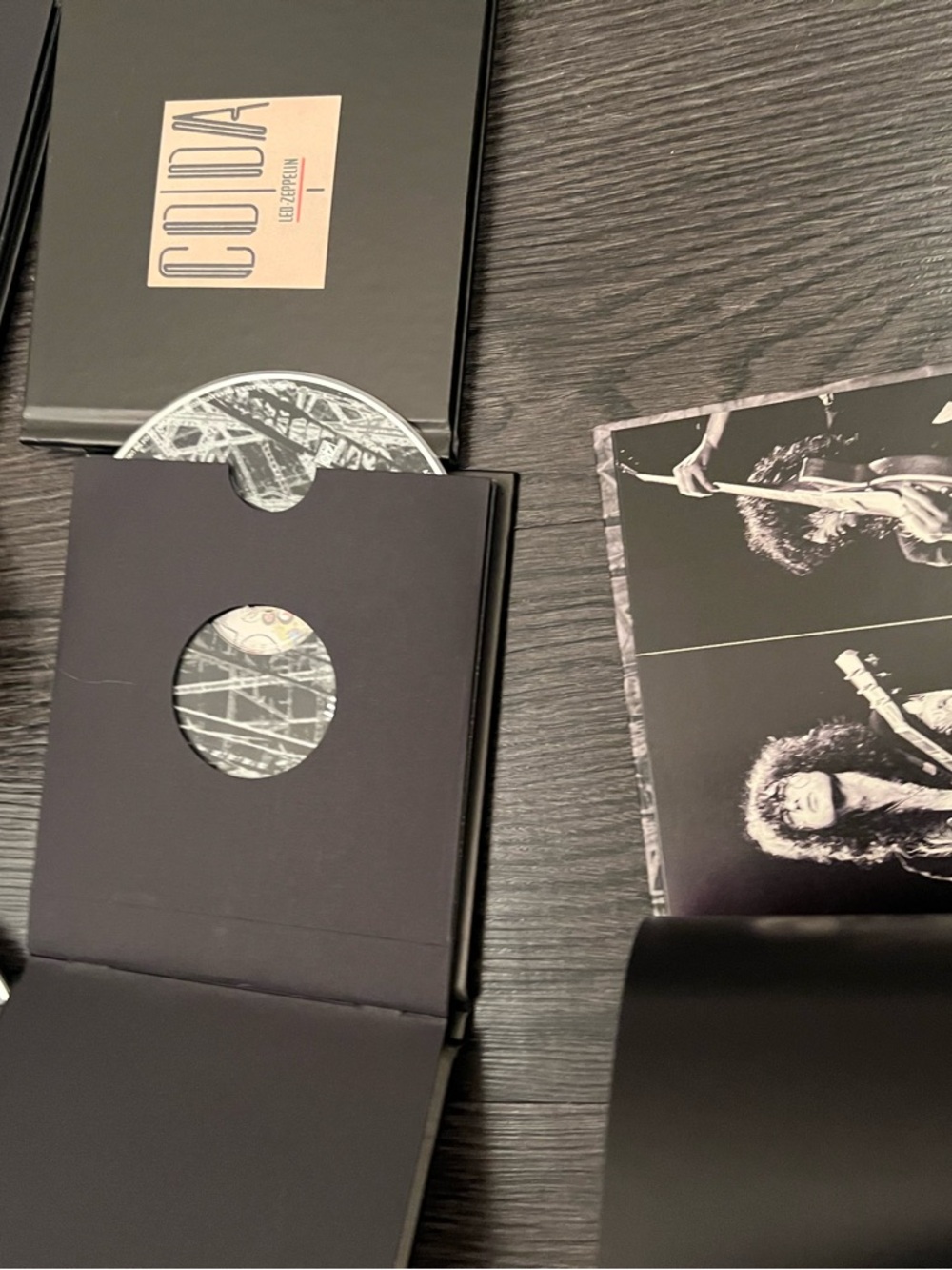 Led Zeppelin "The Complete Studio Recordings" Box Set - Picture 5 of 6